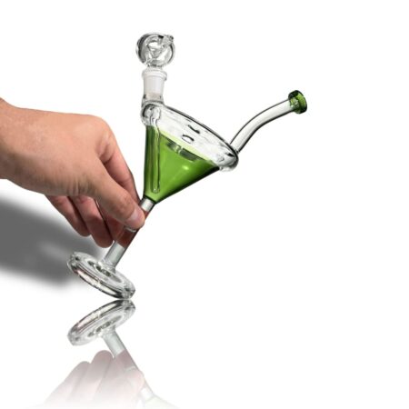 Martini Water Pipe for a Hands-on Smoking Experience