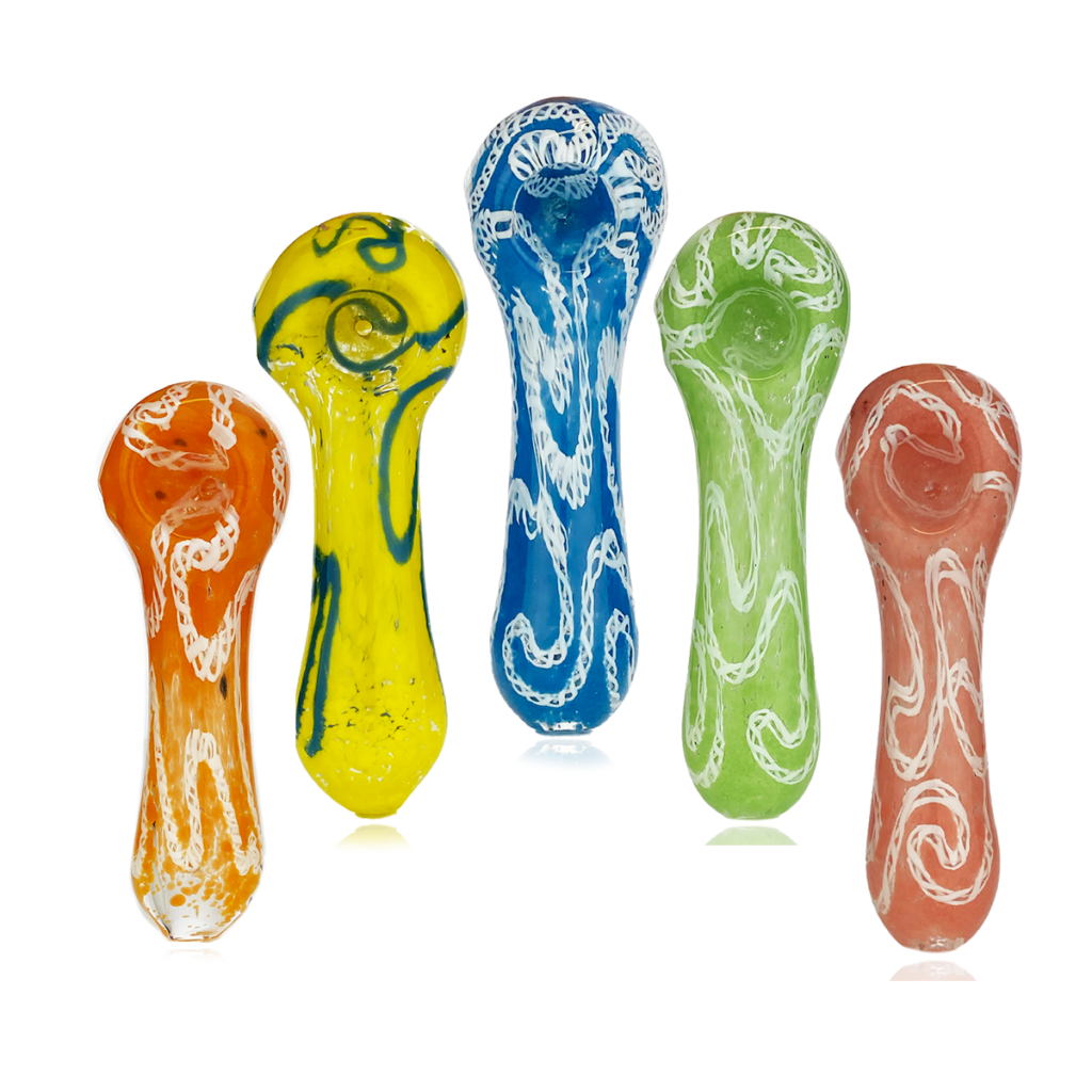 Artisan 4.5″ Spoon Pipe with Twisted Frit Glass
