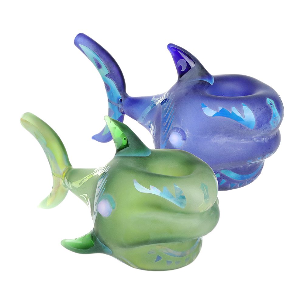 Shark Attack Sandblasted Glass Hand Pipe – 5″ / Colors Vary