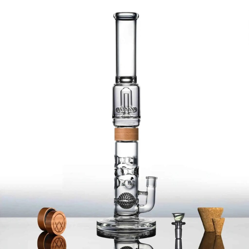 Vitae Glass 18″ Swiss UFO Bong