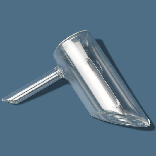 Slanted Pipe for HAMR