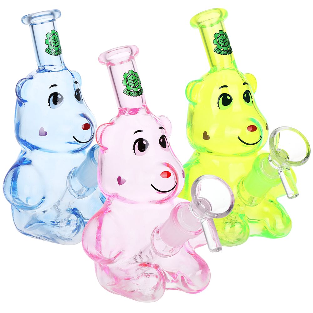 SeshGear Happy Bears Glass Water Pipe – 5″ / 14mm F / Colors Vary