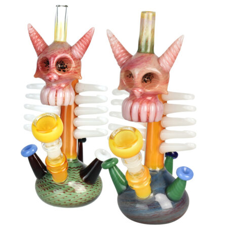 Demonic Skull & Shrooms Water Pipe - 9.5"/14mm F/Colors Vary