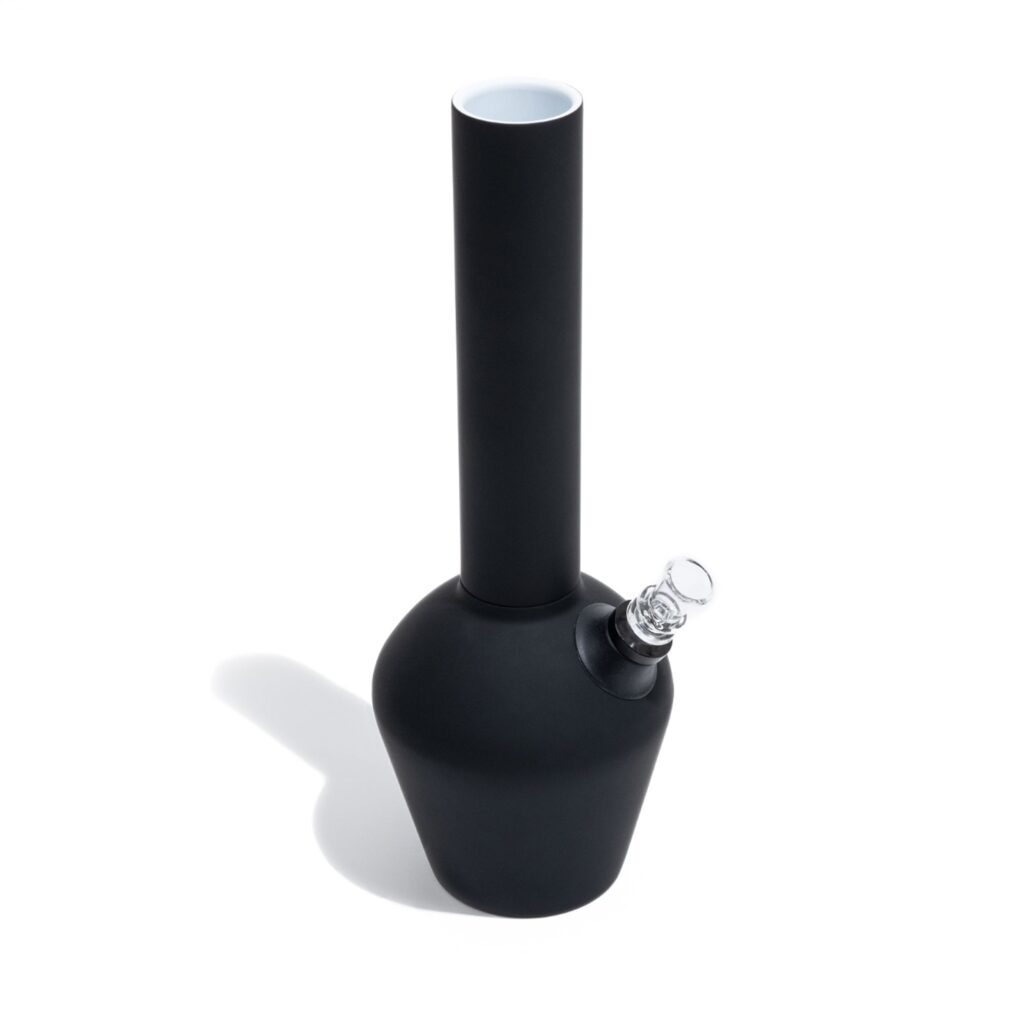 Chill – Limited Edition – Black Rubberized Bong