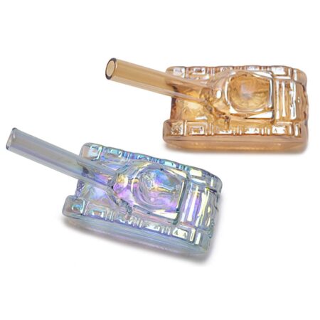 Stylish Tank Glass Hand Pipe for a Color-packed Punch