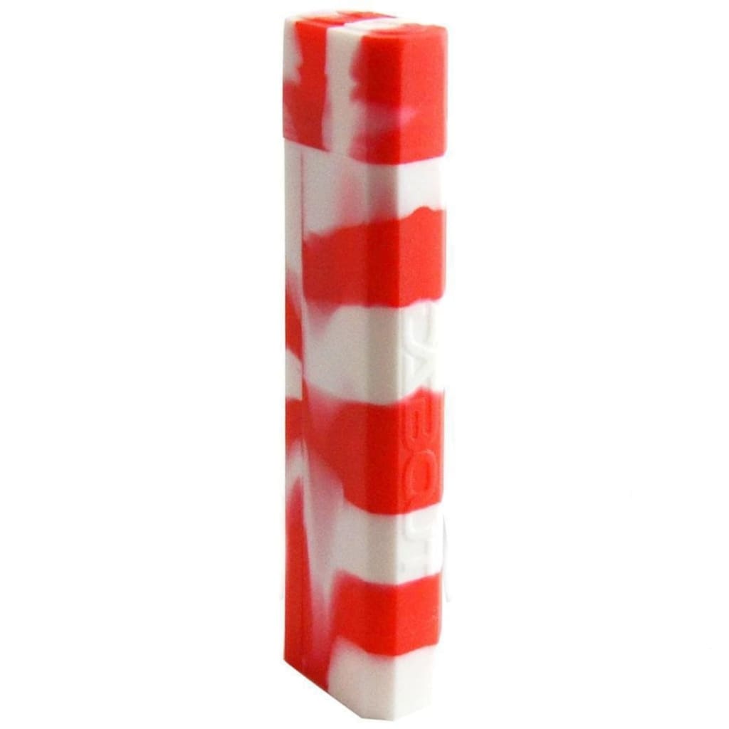 Dabout Container with Glass Straw and Titanium Dabber